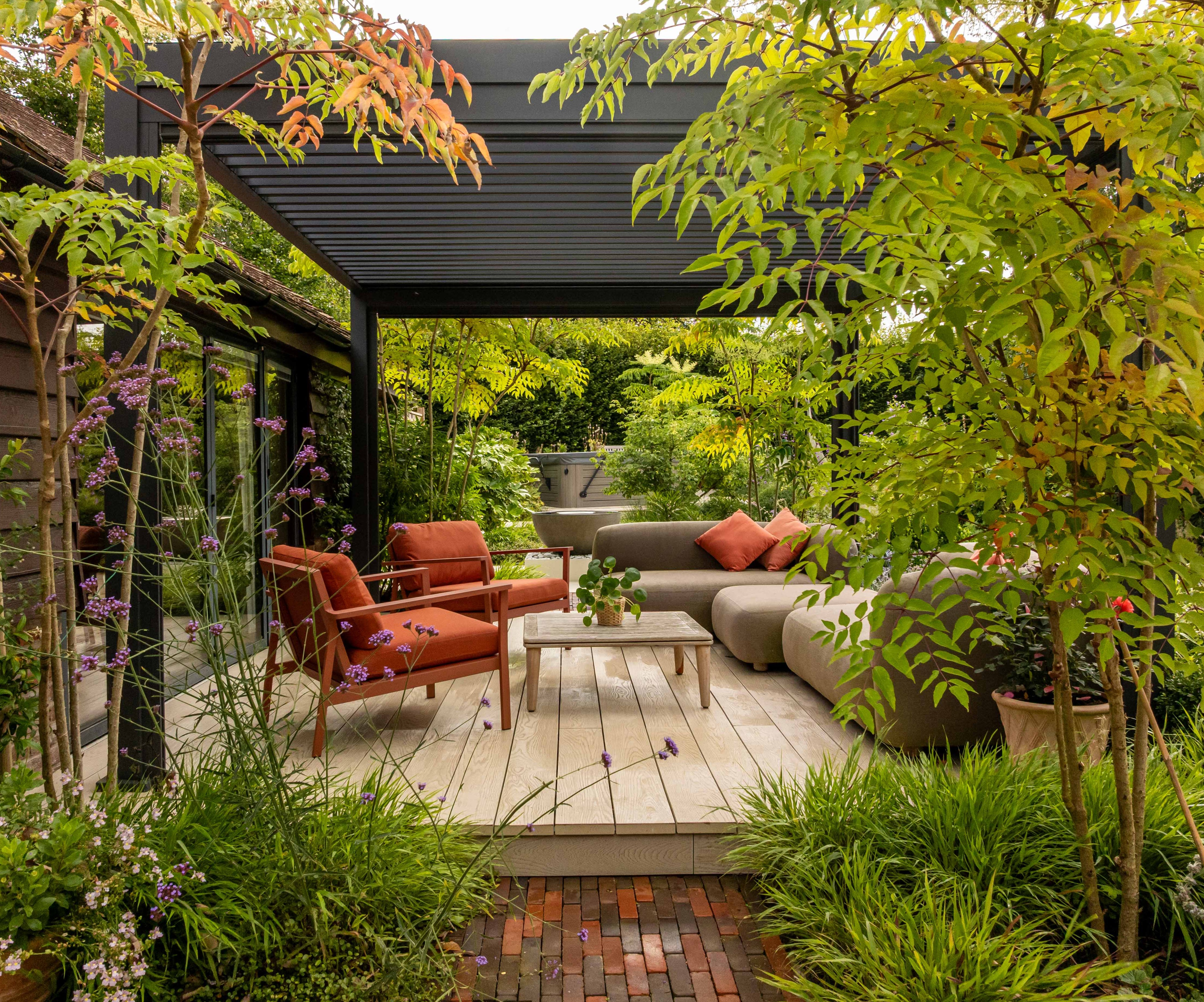 Karen McClure Garden Design Ltd logo